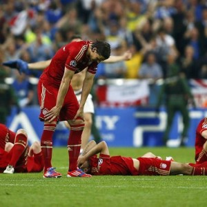  那不勒斯六连胜势不可挡，斯帕莱蒂获月度最佳教练