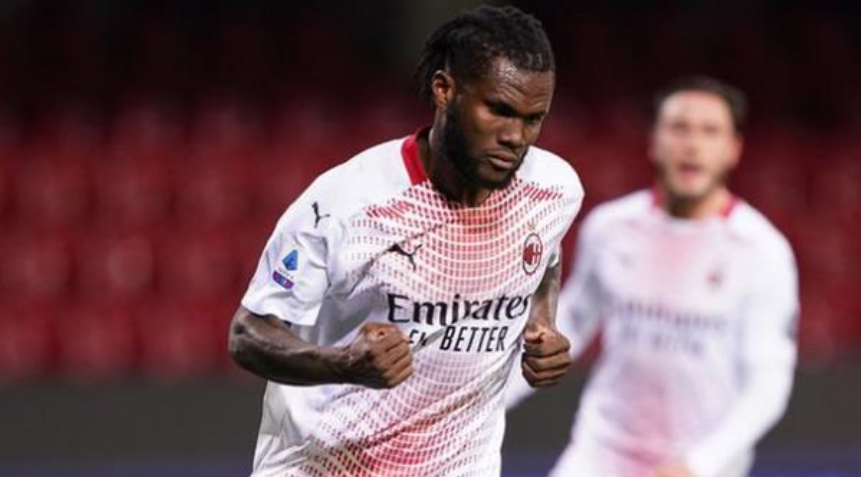  贝内文托边路突破犀利，下底传中造就致命杀机